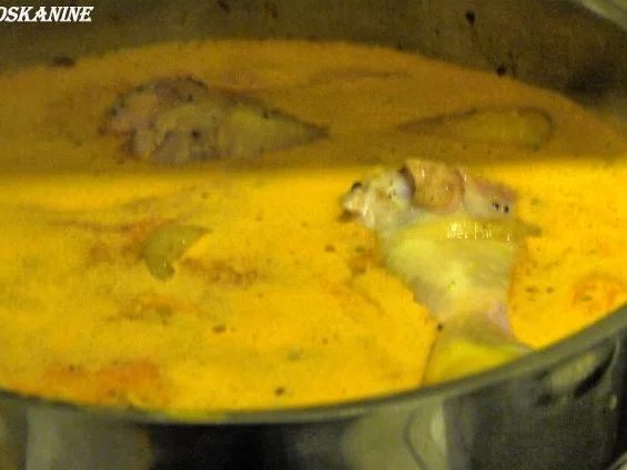 Kartoffel-Curry mit Hähnchenbeinen und Brotchips - Rezept - Bild Nr. 13