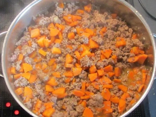 Kartoffel-Hack-Auflauf - Rezept - Bild Nr. 2