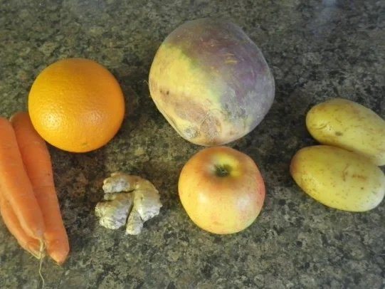 Karotten - Orangen - Mousse, Steckrüben - Apfel - Creme und karamellisierte Kartoffelchips - Rezept - Bild Nr. 3