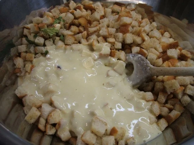 Rezept: Knödel: Omas "Böhmische Knödel" Bild Nr. 4 Knödel: Omas "Böhmische Knödel" - Rezept - Bild Nr. 4