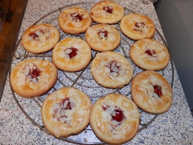 Rezept: Orangen - Mandel - Plätzchen Bild Nr. 4 Orangen - Mandel - Plätzchen - Rezept - Bild Nr. 4