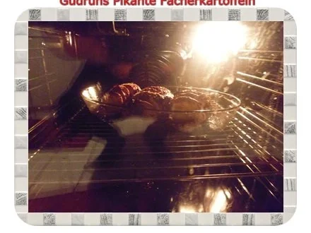 Rezept: Kartoffeln: Gefüllte pikante Fächerkartoffeln Bild Nr. 8 Kartoffeln: Gefüllte pikante Fächerkartoffeln - Rezept - Bild Nr. 8