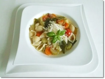 Rezept: Winter Minestrone für 3. Advent Bild Nr. 2 Winter Minestrone für 3. Advent - Rezept - Bild Nr. 2