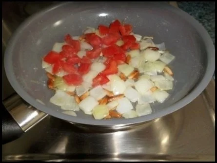 Rezept: Kalbsbraten mit Mini Knackerbsen und tournierten Kartoffeln dazu Bild Nr. 12 Kalbsbraten mit Mini Knackerbsen und tournierten Kartoffeln dazu - Rezept - Bild Nr. 12