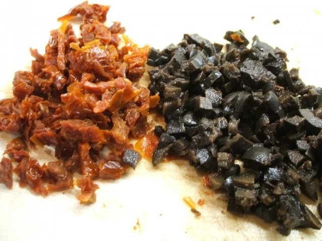 Pikantes Backen: Parmesanplätzchen "Dreielerlei" - Rezept - Bild Nr. 4