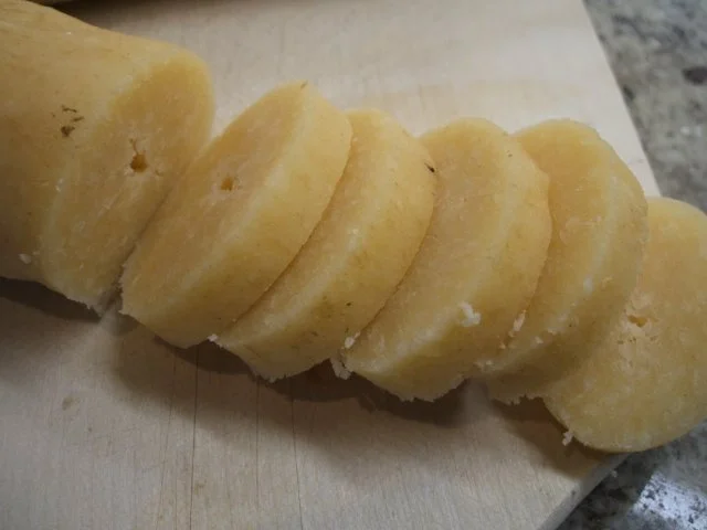 Pikantes Backen: Parmesanplätzchen "Dreielerlei" - Rezept - Bild Nr. 8