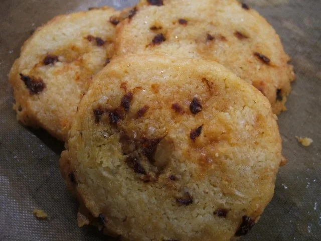 Pikantes Backen: Parmesanplätzchen "Dreielerlei" - Rezept - Bild Nr. 11