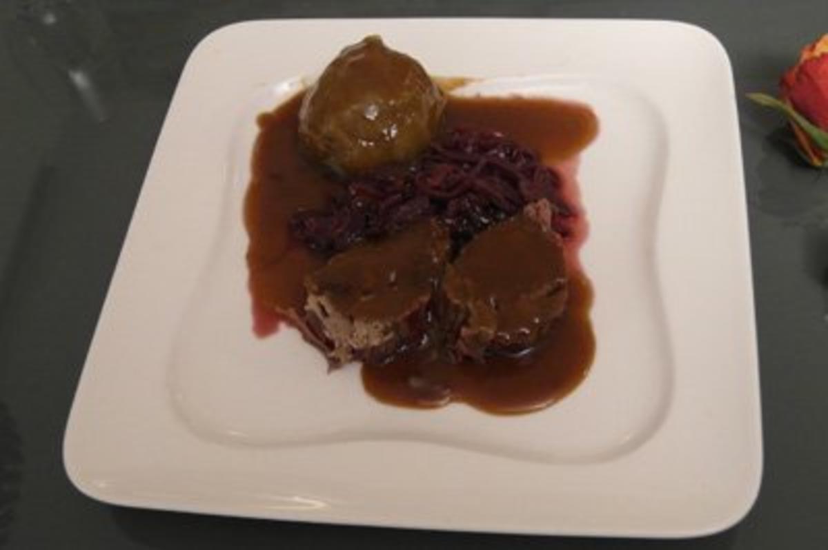 Bilder für Sauerbraten rheinische Art mit Klößen und Rotkohl - Rezept