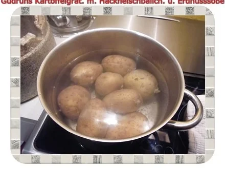 Kartoffeln: Kartoffelauflauf mit Hackfleischbällchen und Erdnusssoße - Rezept - Bild Nr. 2