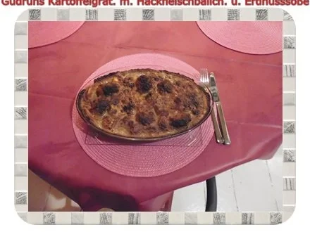 Kartoffeln: Kartoffelauflauf mit Hackfleischbällchen und Erdnusssoße - Rezept - Bild Nr. 13