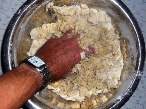 Rezept: "Oma - Friede`s" - Leckere "Weihnachts - Haselnußhörnchen".......(Rzpt. um 1960) Bild Nr. 5 "Oma - Friede`s" - Leckere "Weihnachts - Haselnußhörnchen".......(Rzpt. um 1960) - Rezept - Bild Nr. 5