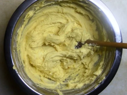 "Oma - Friede`s" - Feine-Weihnachts-Butterplätzchen - (Rzpt. um 1960) - Rezept - Bild Nr. 9