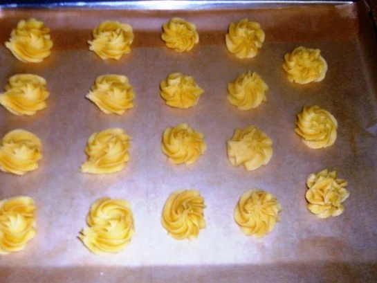 "Oma - Friede`s" - Feine-Weihnachts-Butterplätzchen - (Rzpt. um 1960) - Rezept - Bild Nr. 12