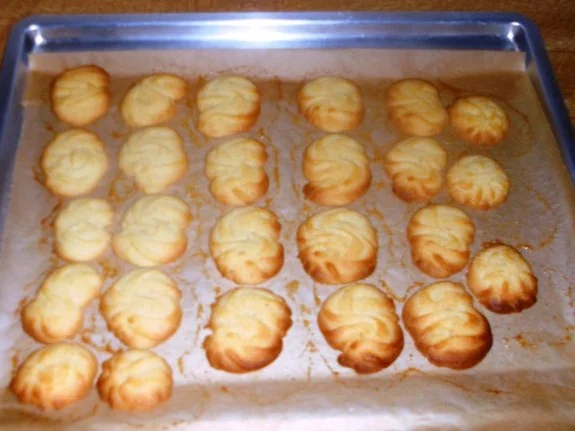 "Oma - Friede`s" - Feine-Weihnachts-Butterplätzchen - (Rzpt. um 1960) - Rezept - Bild Nr. 14