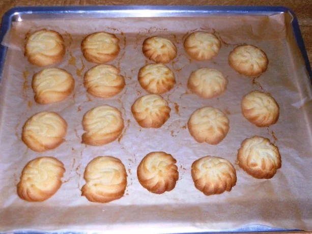 "Oma - Friede`s" - Feine-Weihnachts-Butterplätzchen - (Rzpt. um 1960) - Rezept - Bild Nr. 15