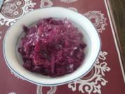 rotkraut-weihnachtlich... köstlich und..passend zur tischdecke-lächel - Rezept
