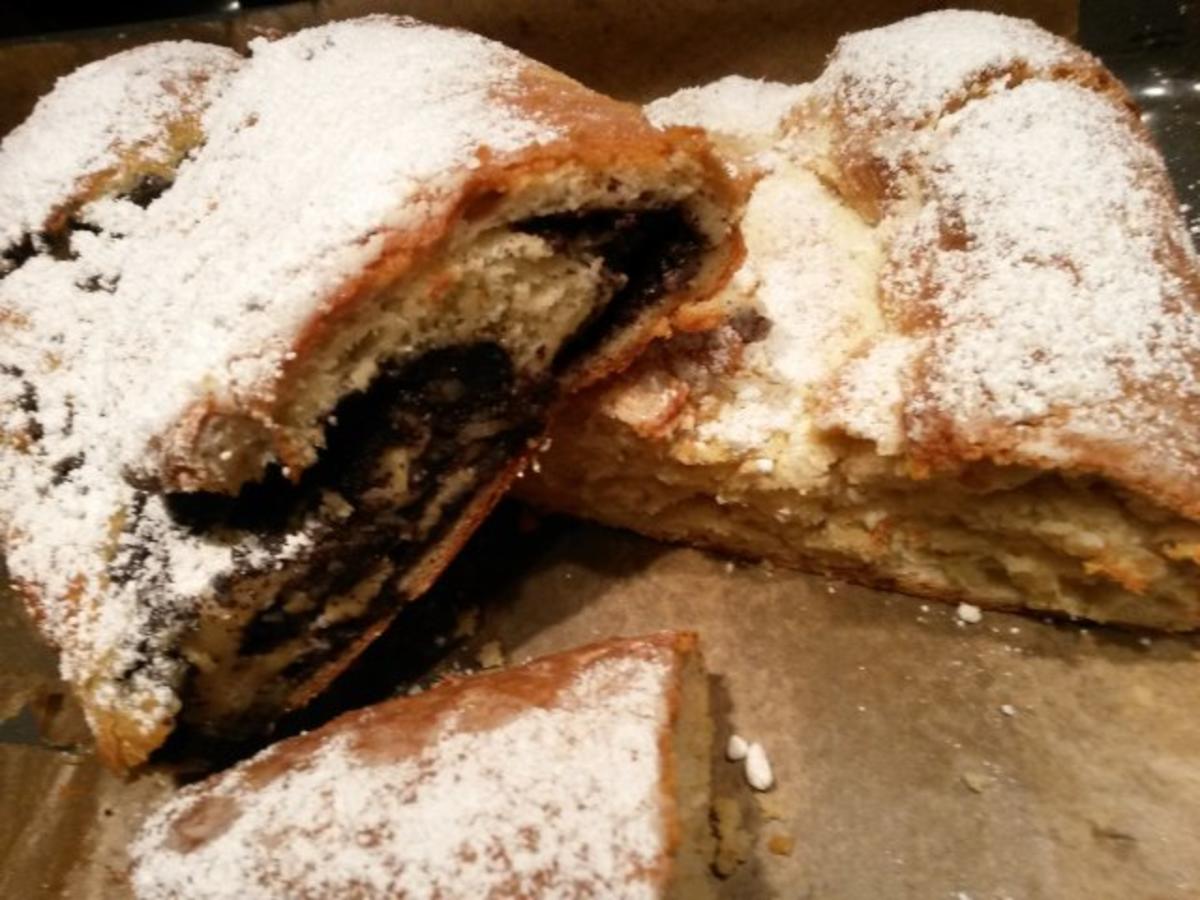 Weihnachtsbuttermandelstollen und Mohnstollen - Rezept - kochbar.de