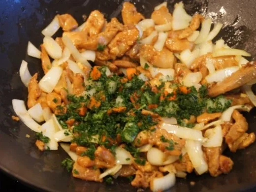 Rezept: Hähnchenbrustfilet in Kochsahne und Reis Bild Nr. 7 Hähnchenbrustfilet in Kochsahne und Reis - Rezept - Bild Nr. 7