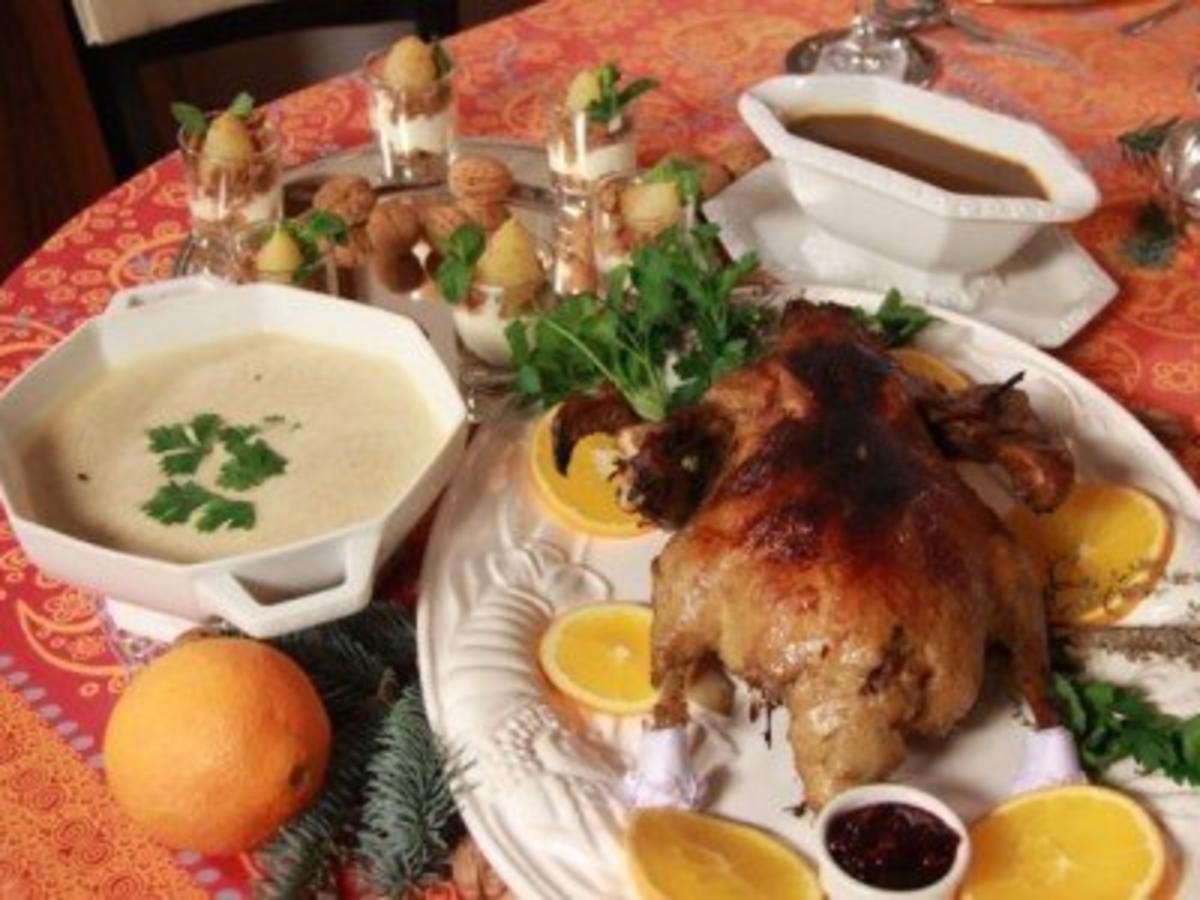 Weihnachtsmenü mit Maronensuppe, Ente mit Orangensauce und Spekulatiuscreme - Rezept
