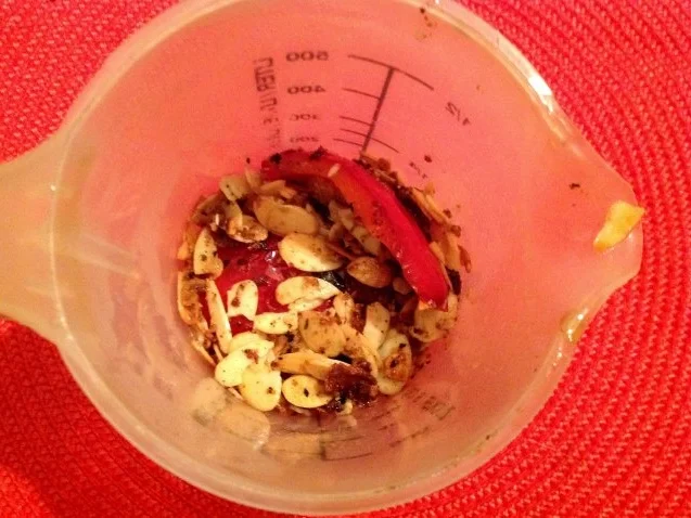 Rezept: Ricotta-Paprika-Mandel-Dip Bild Nr. 5 Ricotta-Paprika-Mandel-Dip - Rezept - Bild Nr. 5