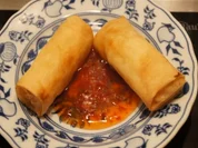 Rezept: Frรผhlingsrollen mit Weiรkrautsalat-Meerrettich-Fรผllung Frรผhlingsrollen mit Weiรkrautsalat-Meerrettich-Fรผllung - Rezept