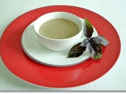 Champignons Cremesuppe mit Burgunder verfeinert…für  den 4. Advent - Rezept - Bild Nr. 2