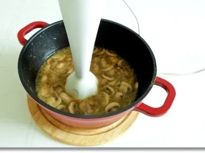 Champignons Cremesuppe mit Burgunder verfeinert…für  den 4. Advent - Rezept - Bild Nr. 19