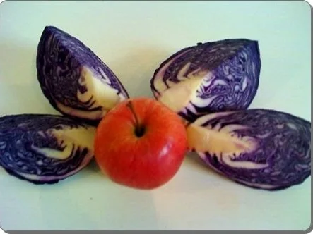 Rezept: Hirschgulasch mit Rotkohl und Kartoffelklößen Bild Nr. 13 Hirschgulasch mit Rotkohl und Kartoffelklößen - Rezept - Bild Nr. 13