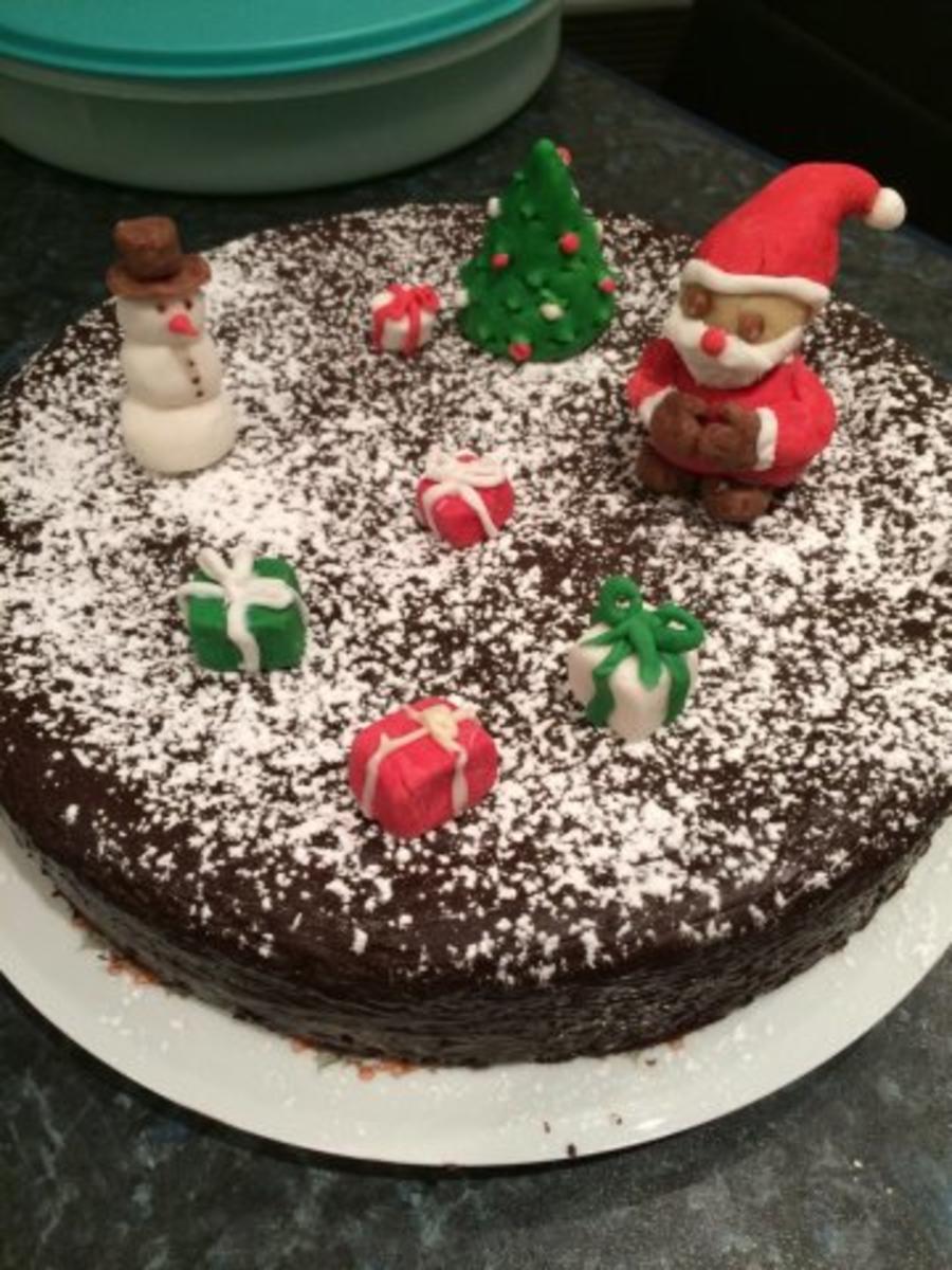 Weihnachtlicher Schokoladenkuchen - Rezept
