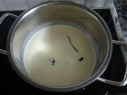 Apple Crumble mit Vanillesauce - Rezept - Bild Nr. 4