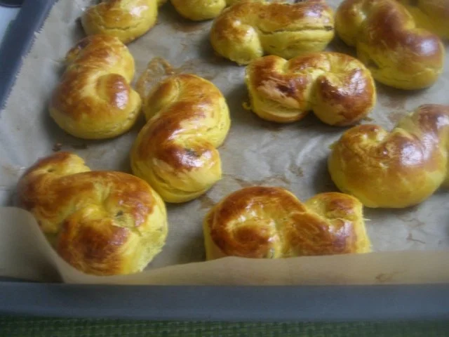 Rezept: Lussekatter (Luciagebäck) Bild Nr. 2 Lussekatter (Luciagebäck) - Rezept - Bild Nr. 2