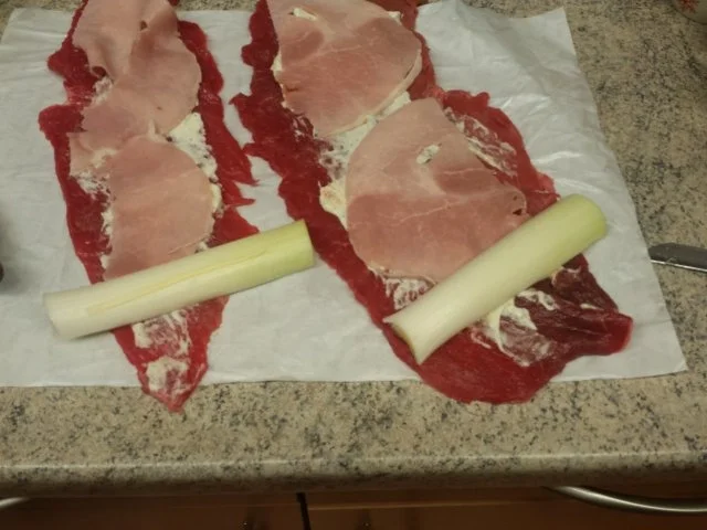 Rinder-Rouladen mit Lauchfüllung - Rezept - Bild Nr. 6