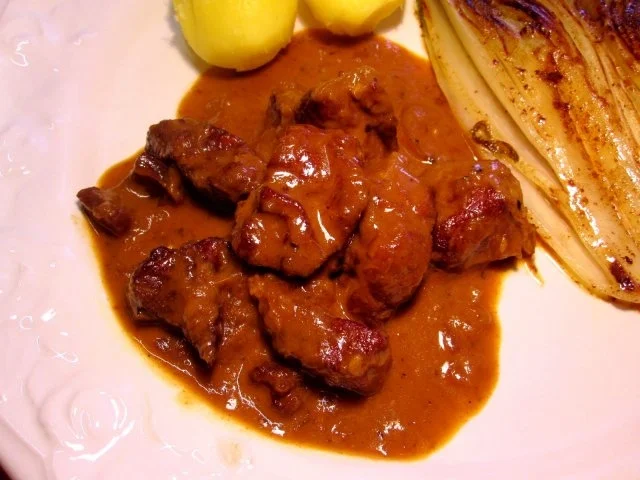 Gulasch halb Rind, halb Schwein - Rezept - Bild Nr. 7