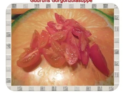 Rezept: Suppe: Gorgonzolasuppe Bild Nr. 3 Suppe: Gorgonzolasuppe - Rezept - Bild Nr. 3