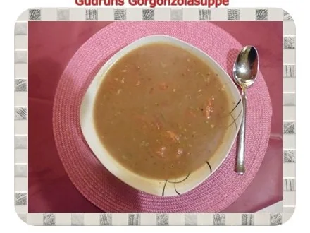 Rezept: Suppe: Gorgonzolasuppe Bild Nr. 9 Suppe: Gorgonzolasuppe - Rezept - Bild Nr. 9
