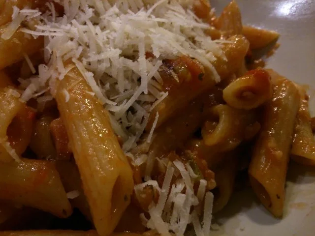 Penne all' arrabbiata alla Tina :-) Nr-1° - Rezept