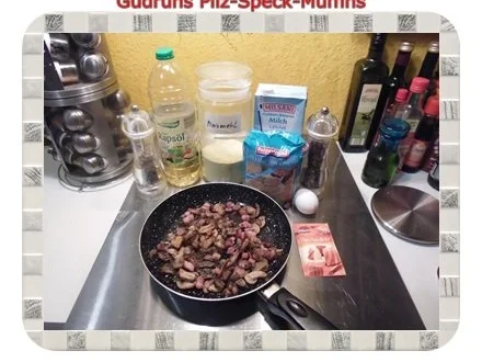 Rezept: Muffins: Pilz-Speck-Muffins Bild Nr. 8 Muffins: Pilz-Speck-Muffins - Rezept - Bild Nr. 8
