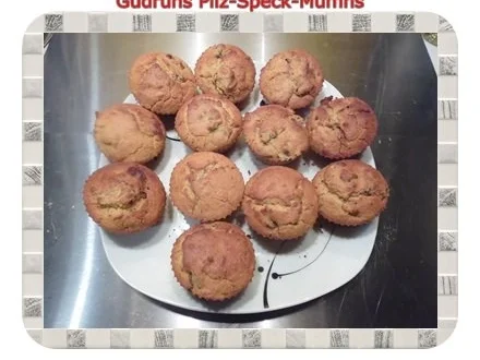 Rezept: Muffins: Pilz-Speck-Muffins Bild Nr. 21 Muffins: Pilz-Speck-Muffins - Rezept - Bild Nr. 21