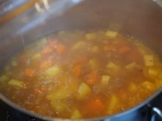 Curry-Kartoffelcremesuppe mit Einlage - Rezept - Bild Nr. 6