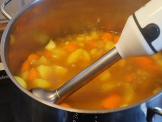 Curry-Kartoffelcremesuppe mit Einlage - Rezept - Bild Nr. 7