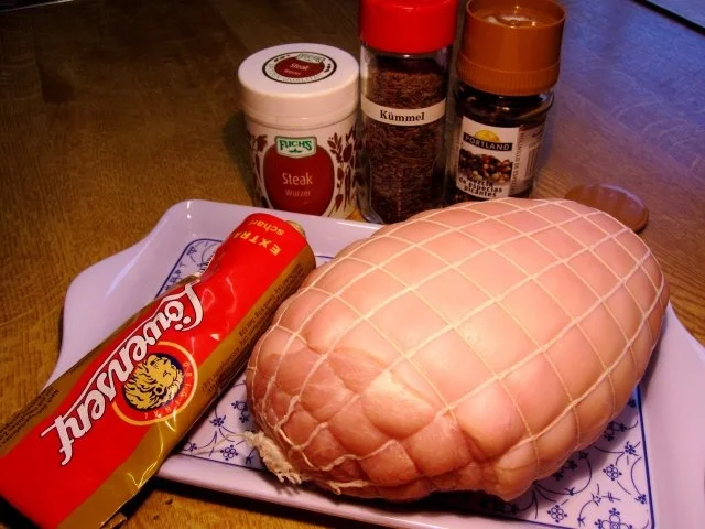 Rollbraten vom Spanferkel - Rezept - Bild Nr. 2