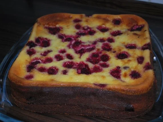 Himbeer-Cheesecake-Brownies - Rezept