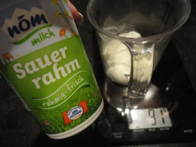 Rezept: Flammkuchen ganz in "rouge" Bild Nr. 7 Flammkuchen ganz in "rouge" - Rezept - Bild Nr. 7