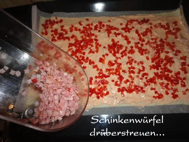 Rezept: Flammkuchen ganz in "rouge" Bild Nr. 12 Flammkuchen ganz in "rouge" - Rezept - Bild Nr. 12
