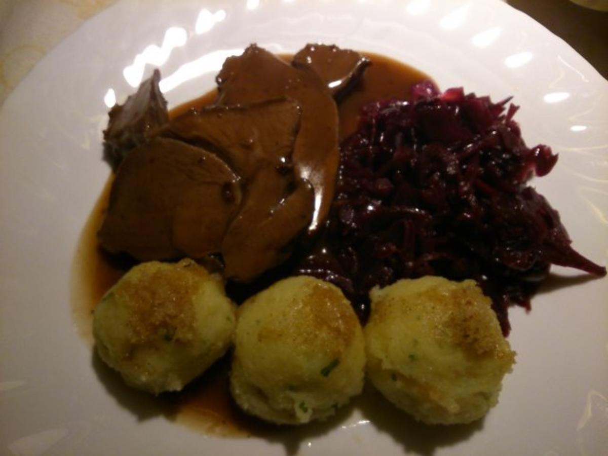 Zarte Rehkeule in Rotweinsoße (Ohne Einlegen) - Rezept von sTinsche