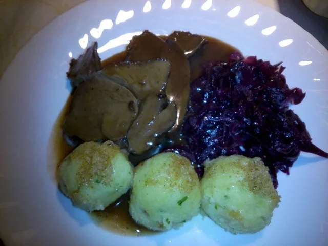 Zarte Rehkeule in Rotweinsoße (Ohne Einlegen) - Rezept - Bild Nr. 7