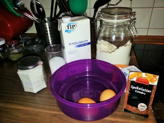 Rezept: Weihnachtswaffeln Bild Nr. 2 Weihnachtswaffeln - Rezept - Bild Nr. 2