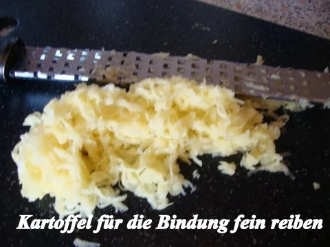 Rezept: pikanter "Königskuchen" in Portwein-Sahnesößchen Bild Nr. 19 pikanter "Königskuchen" in Portwein-Sahnesößchen - Rezept - Bild Nr. 19