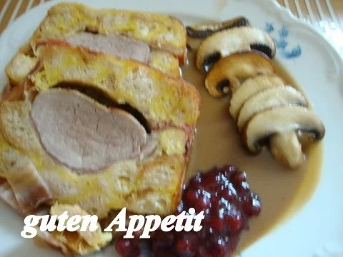 Rezept: pikanter "Königskuchen" in Portwein-Sahnesößchen Bild Nr. 22 pikanter "Königskuchen" in Portwein-Sahnesößchen - Rezept - Bild Nr. 22