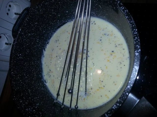 Rezept: Vanillekipferlparfait Bild Nr. 6 Vanillekipferlparfait - Rezept - Bild Nr. 6